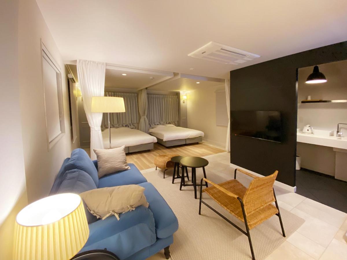 Precious Days Inn Fukuoka  Eksteriør billede
